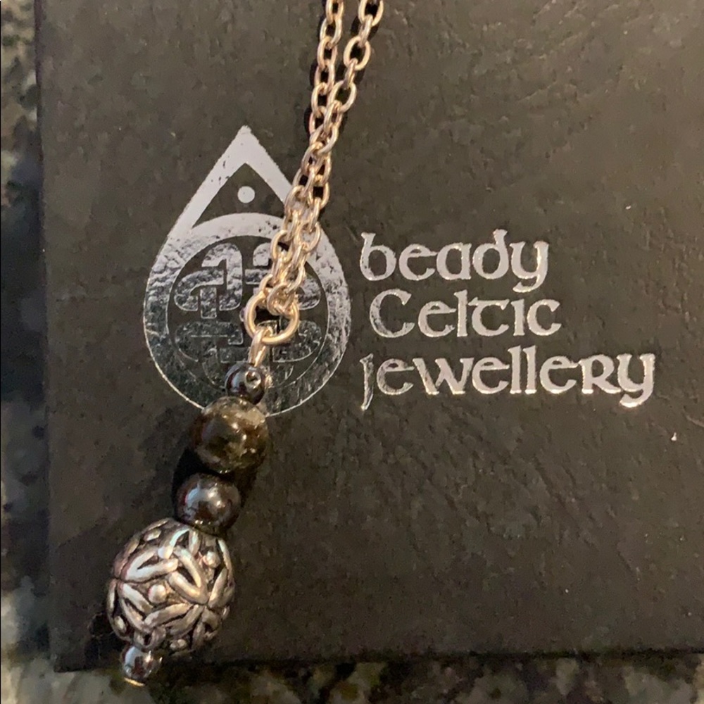 Celtic sterling silver necklace - Picture 2 of 2